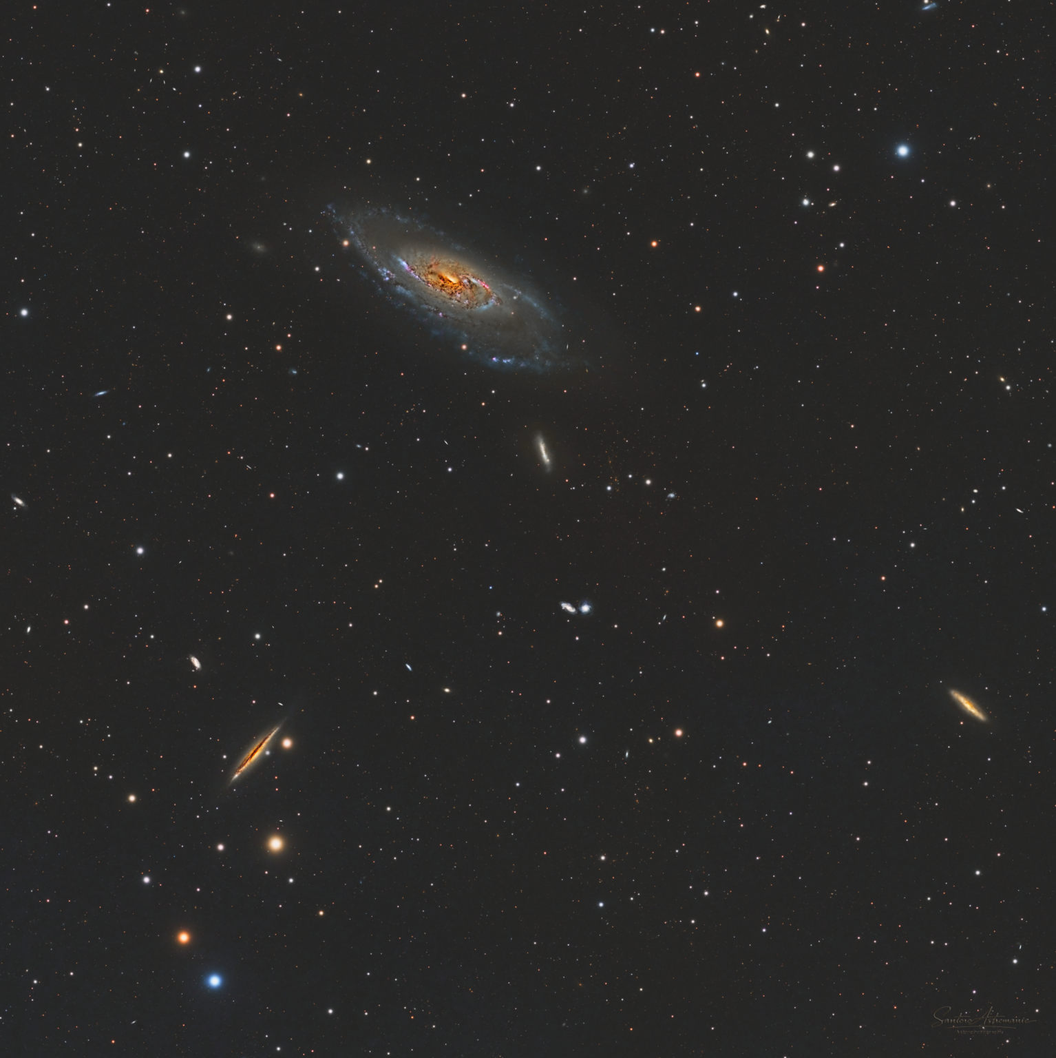 M106 – Galaxie spirale et galaxies voisines